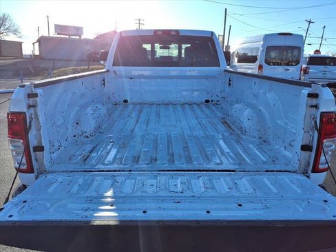 Used 2019 RAM 3500 Tradesman image 23