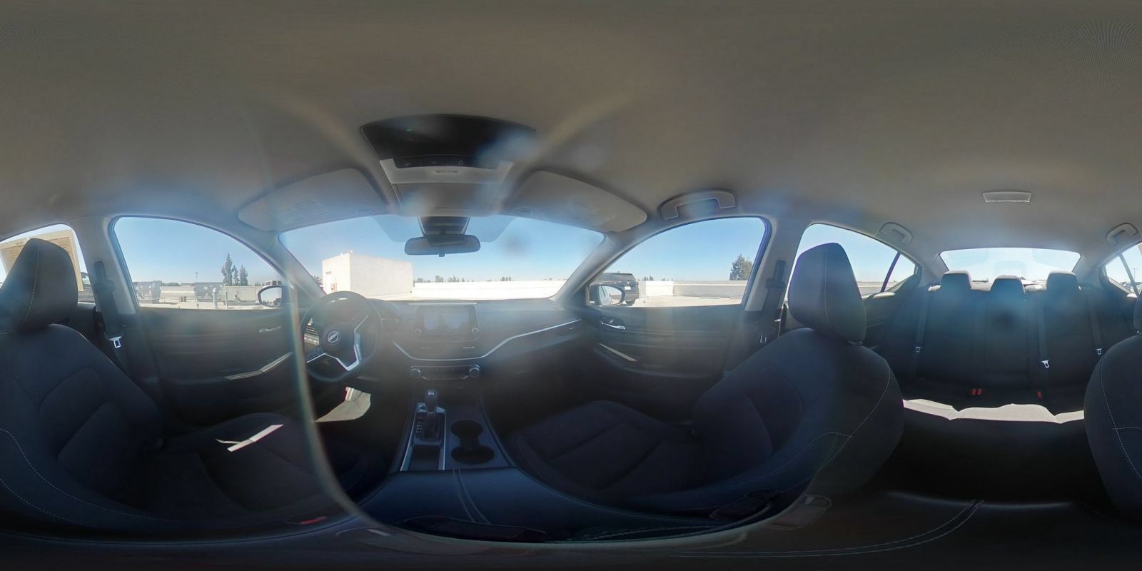 Used 2025 Nissan Altima 2.5 SV FWD image 41