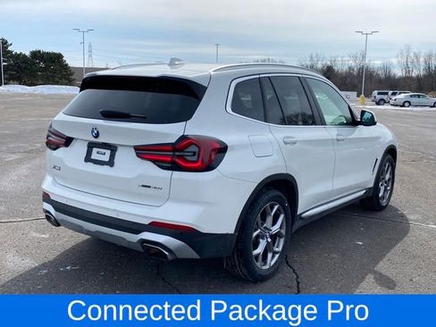 Used 2023 BMW X3 xDrive30i image 3
