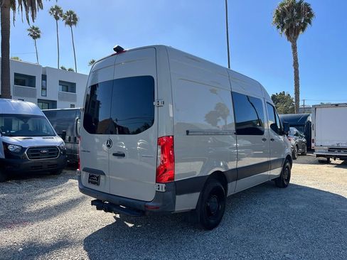 Used 2023 Mercedes-Benz Sprinter 2500 image 6