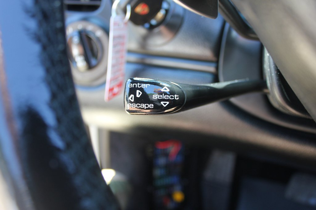 Used 2004 Porsche 911 Carrera RWD image 23