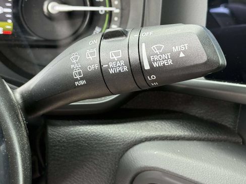 Used 2024 Jeep Wrangler High Altitude AWD/4WD image 27