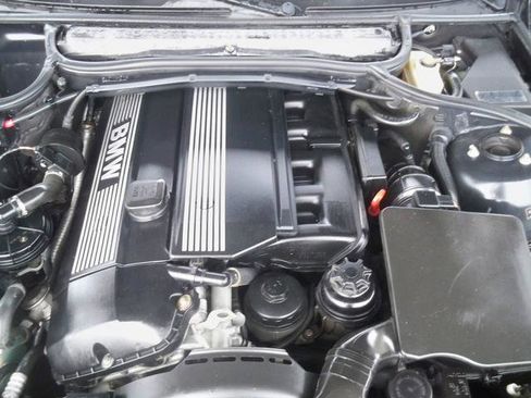 Used 2006 BMW 330Ci Convertible image 8