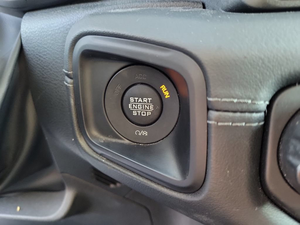 Used 2024 Jeep Wrangler Unlimited Rubicon 4xe AWD/4WD image 41