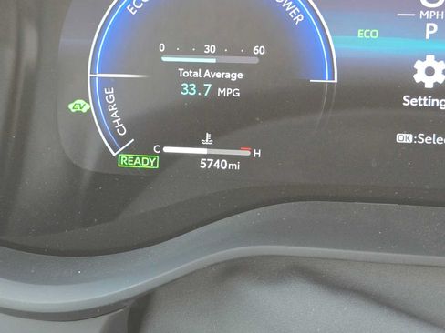 Certified 2026 Toyota Sienna XSE AWD/4WD image 30