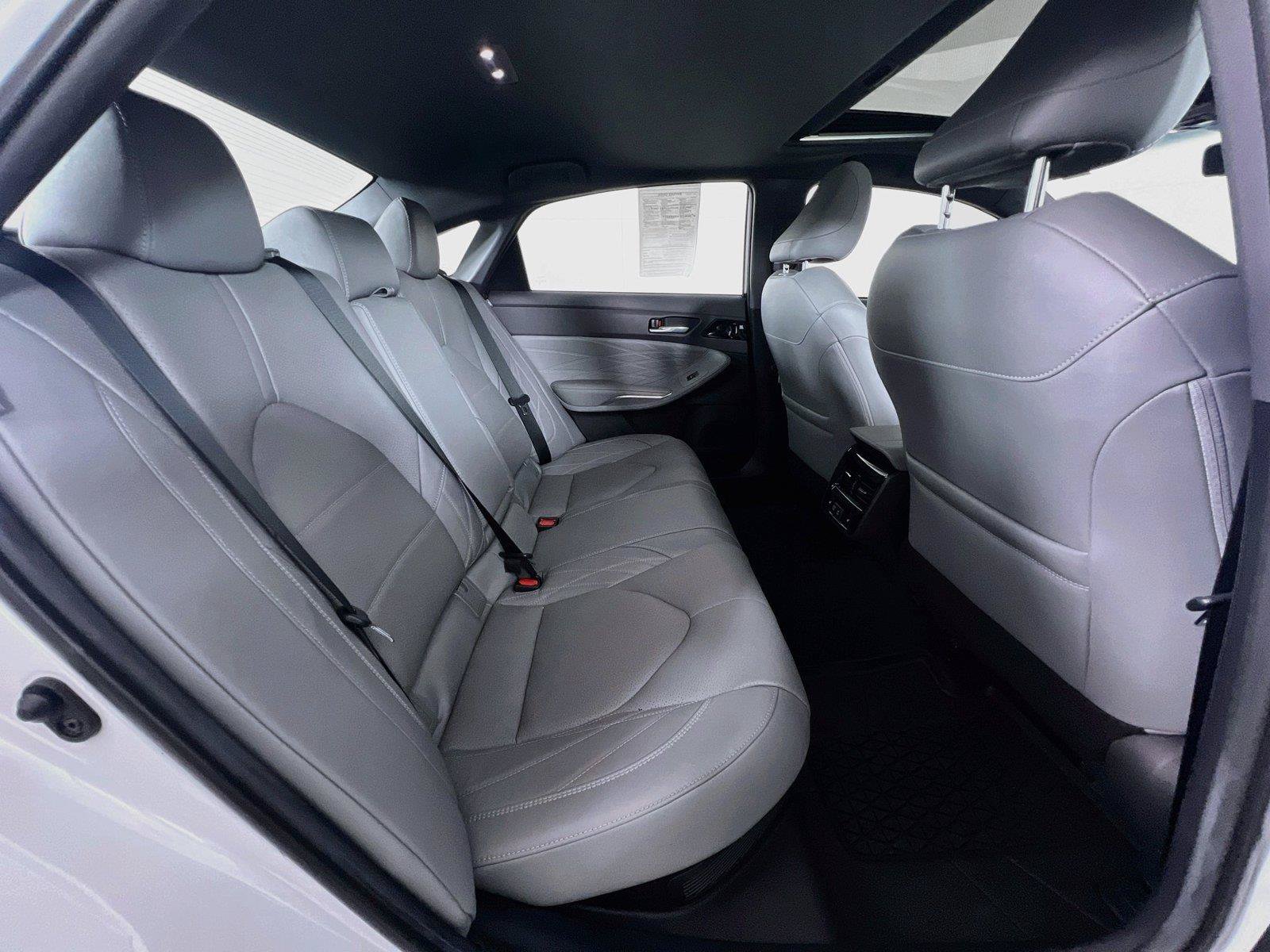 Used 2021 Toyota Avalon Limited w/ Advanced Safety Package FWD image 25