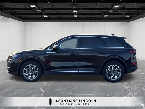 Certified 2024 Lincoln Corsair AWD image 2