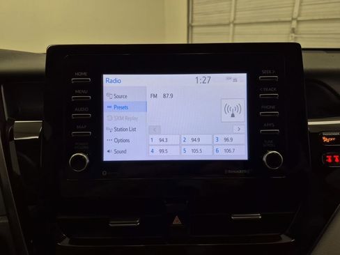 Used 2022 Toyota Camry LE image 12