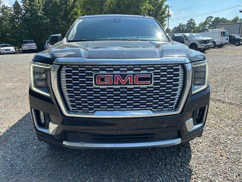 Used 2021 GMC Yukon Denali w/ Denali Ultimate Package AWD/4WD image 7