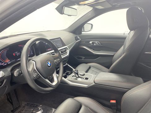 Used 2019 BMW 330i xDrive Sedan w/ Premium Package image 10