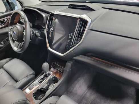 Used 2024 Subaru Ascent Touring AWD/4WD image 17