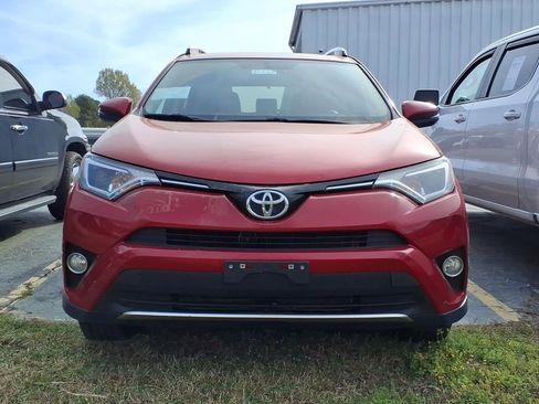 Used 2016 Toyota RAV4 XLE image 2