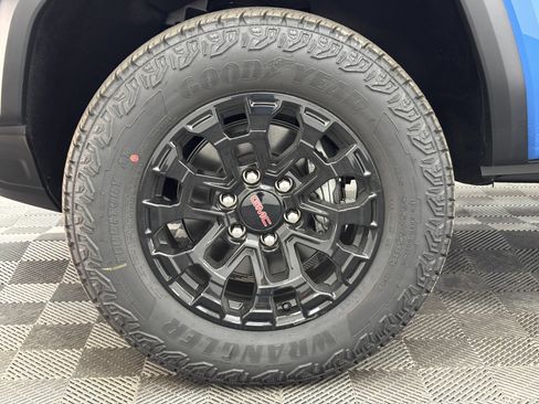New 2026 GMC Canyon Elevation w/ Convenience Package AWD/4WD image 14