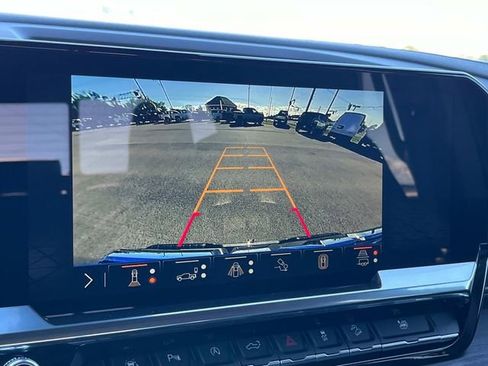 New 2025 GMC Sierra 1500 SLT w/ SLT Premium Plus Package image 28