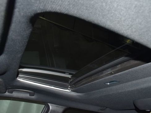 Used 2025 Dodge Durango R/T image 13