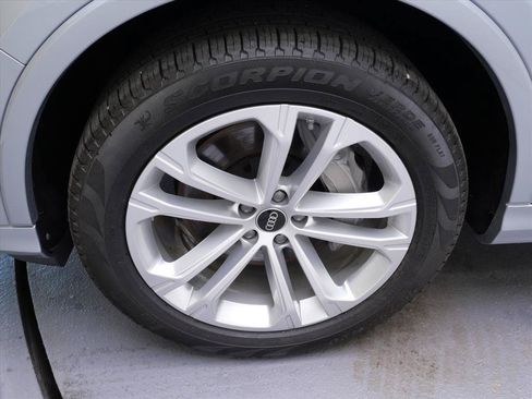 Used 2025 Audi Q7 2.0T Premium Plus AWD/4WD image 10