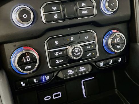 Used 2023 GMC Yukon AT4 w/ AT4 Premium Package AWD/4WD image 20