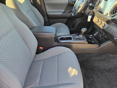 Used 2023 Toyota Tacoma SR RWD image 10