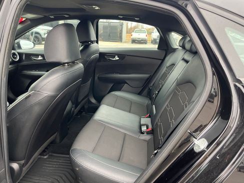 Used 2022 Kia Forte GT-Line w/ GT-Line Premium Package image 24