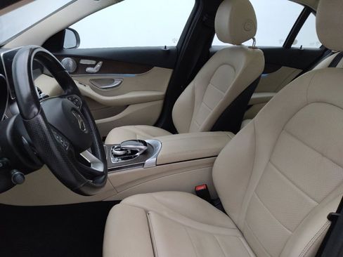 Used 2017 Mercedes-Benz C 300 4MATIC Sedan w/ Premium 3 Package image 17