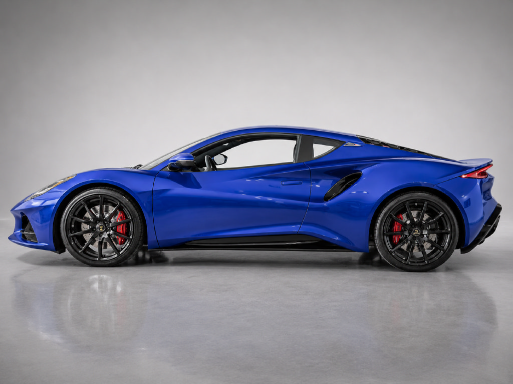 New 2026 Lotus Emira SE RWD image 4
