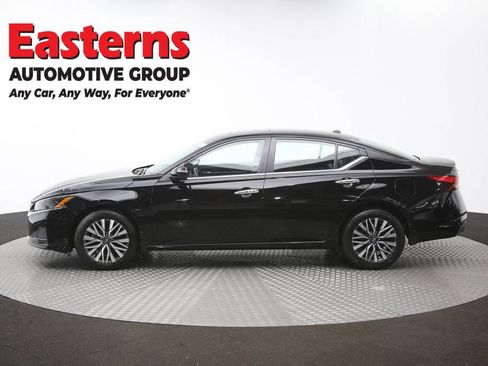 Used 2023 Nissan Altima 2.5 SV w/ SV Premium Package AWD/4WD image 61