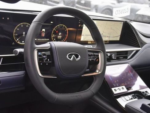 New 2026 INFINITI QX80 4WD w/ Sport Exterior Package image 15