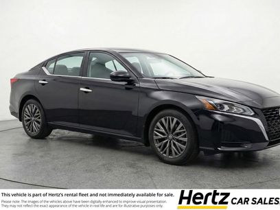 Used 2025 Nissan Altima 2.5 SV