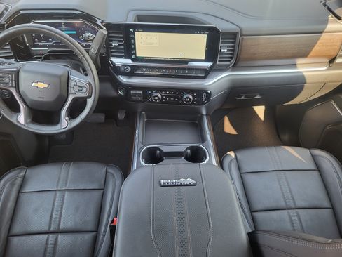 Used 2024 Chevrolet Silverado 2500 High Country w/ High Country Premium Package AWD/4WD image 22