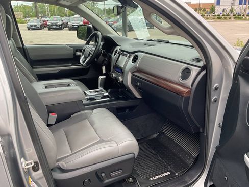Used 2018 Toyota Tundra Limited w/ Limited Premium Package AWD/4WD image 52