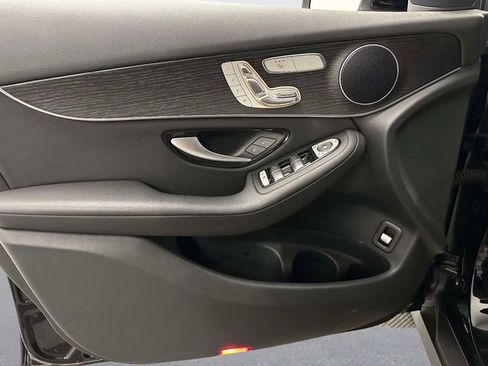 Certified 2022 Mercedes-Benz GLC 300 4MATIC image 15