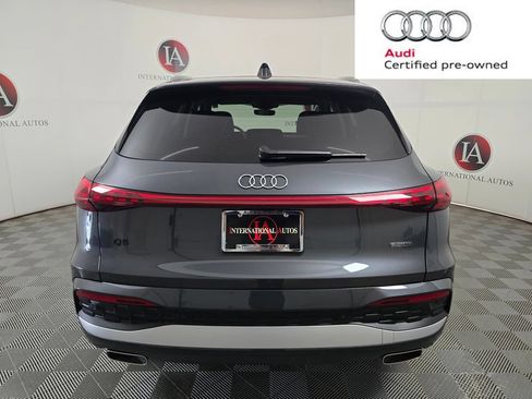 Certified 2025 Audi Q5 Premium Plus w/ Premium Plus AWD/4WD image 8