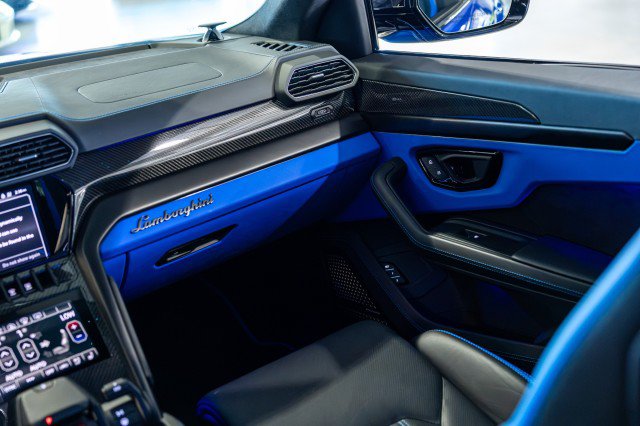 Used 2023 Lamborghini Urus S AWD/4WD image 21