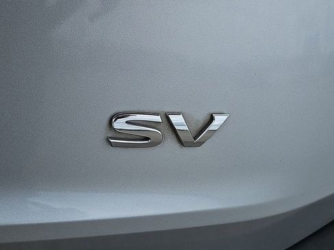 Used 2022 Nissan Rogue SV image 14