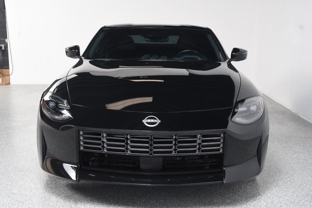 Used 2024 Nissan Z Performance w/ Floor Mat Package RWD image 8
