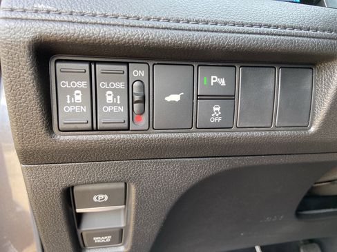 New 2026 Honda Odyssey Touring image 42