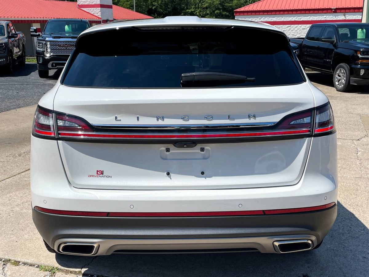 Used 2021 Lincoln Nautilus Reserve AWD/4WD image 8