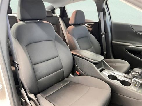 Certified 2024 Chevrolet Malibu LT image 11