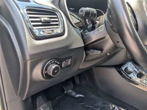 Used 2019 Jeep Compass Limited AWD/4WD image 21