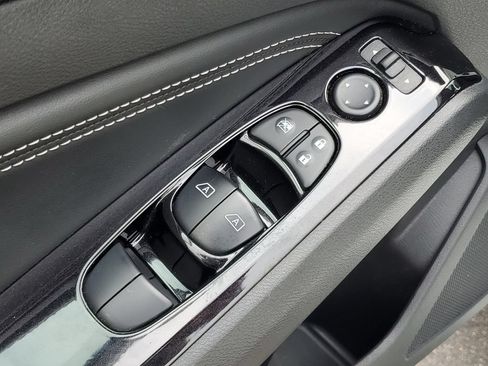 Used 2020 Nissan Altima 2.5 Platinum FWD image 27