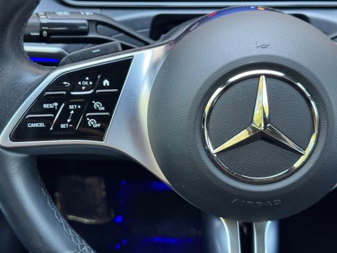 Used 2022 Mercedes-Benz C 300 4MATIC Sedan w/ Exclusive Trim Package image 22