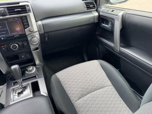 Used 2024 Toyota 4Runner SR5 AWD/4WD image 15