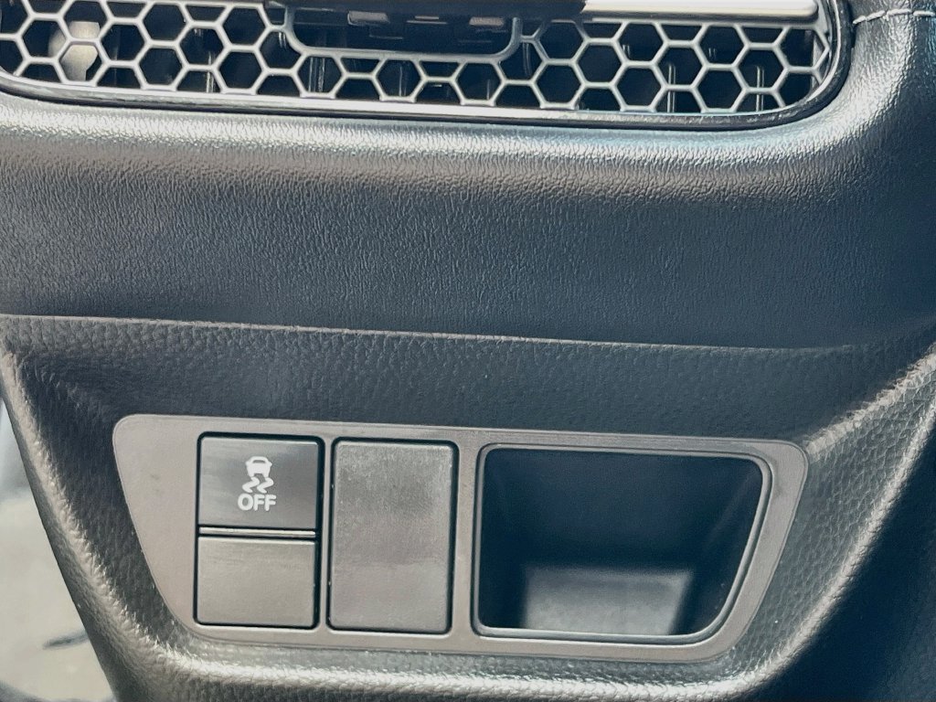 Used 2024 Honda HR-V EX-L image 10