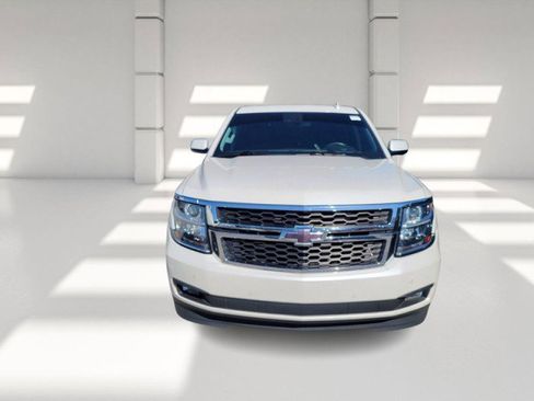 Used 2019 Chevrolet Tahoe LT image 2