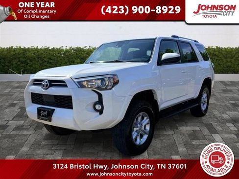 Used 2022 Toyota 4Runner SR5 AWD/4WD image 1