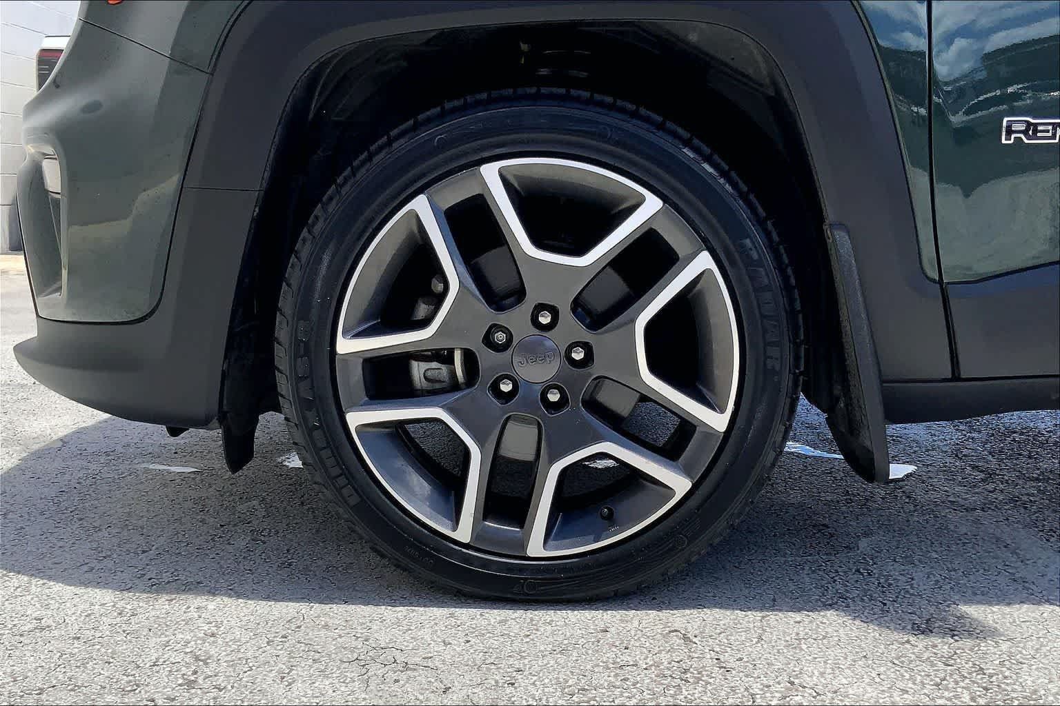 Used 2021 Jeep Renegade Sport FWD image 8