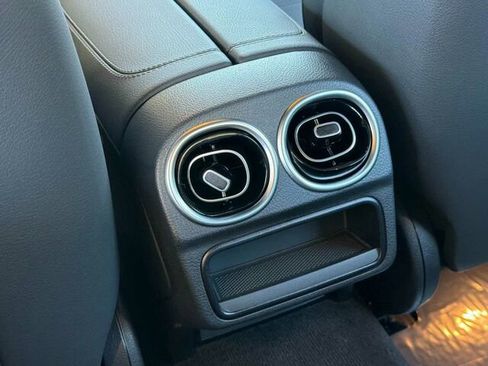 Certified 2025 Mercedes-Benz C 300 Sedan image 16