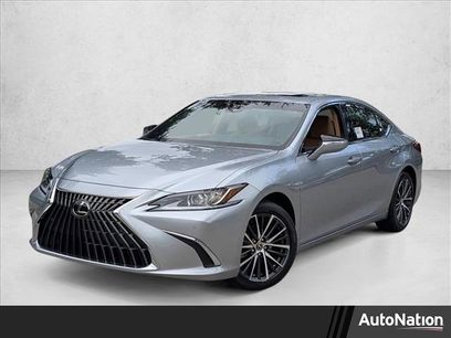 New 2025 Lexus ES 350 w/ Premium Package