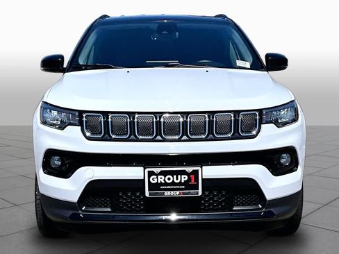 Used 2022 Jeep Compass Limited AWD/4WD image 4