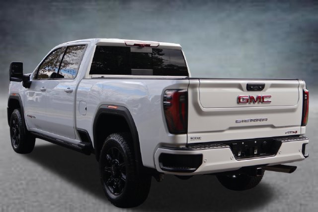 Used 2026 GMC Sierra 2500 AT4 w/ AT4 Premium Plus Package AWD/4WD image 21